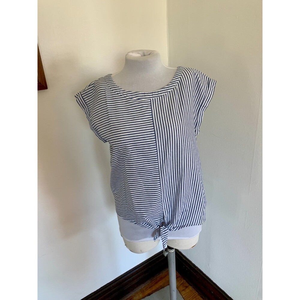 Maurices Blue White Striped Tie Short Sleeve Top Nautical Button Cute Sailor Sma